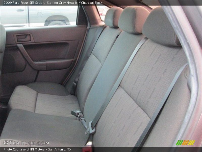 Sterling Grey Metallic / Charcoal Black 2009 Ford Focus SES Sedan