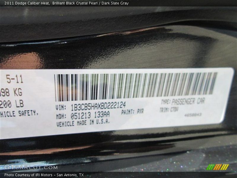 Brilliant Black Crystal Pearl / Dark Slate Gray 2011 Dodge Caliber Heat