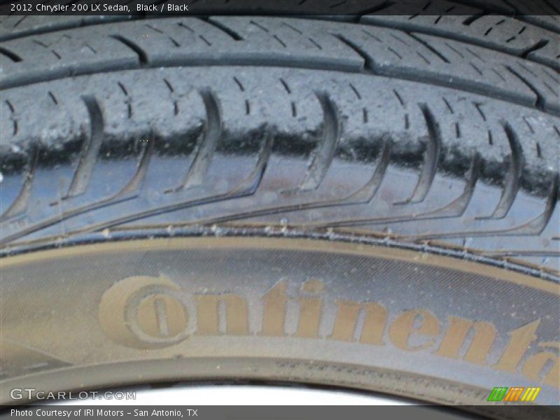 Black / Black 2012 Chrysler 200 LX Sedan