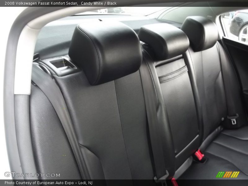 Candy White / Black 2008 Volkswagen Passat Komfort Sedan