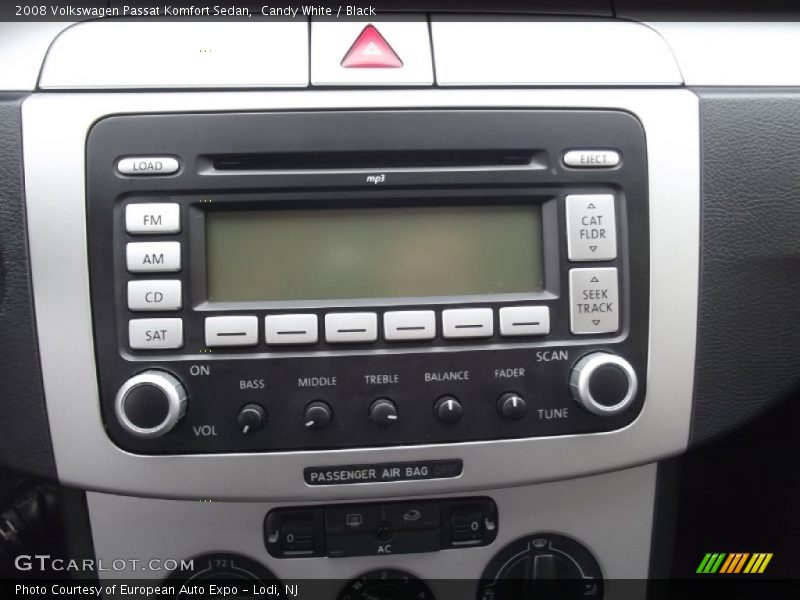 Audio System of 2008 Passat Komfort Sedan