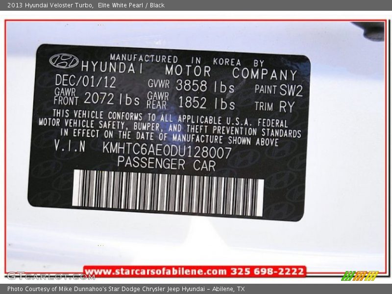 Elite White Pearl / Black 2013 Hyundai Veloster Turbo