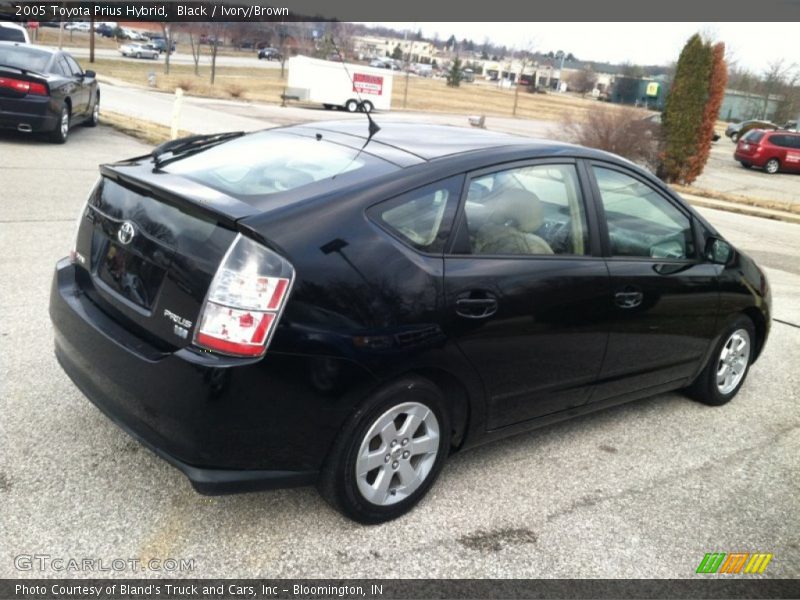 Black / Ivory/Brown 2005 Toyota Prius Hybrid