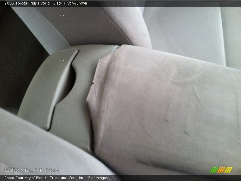 Black / Ivory/Brown 2005 Toyota Prius Hybrid