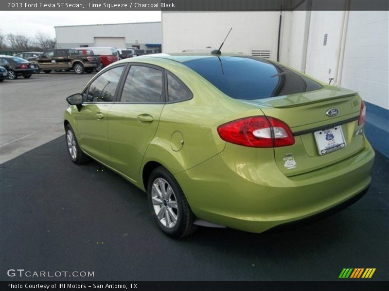 Lime Squeeze / Charcoal Black 2013 Ford Fiesta SE Sedan