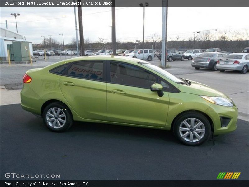 Lime Squeeze / Charcoal Black 2013 Ford Fiesta SE Sedan