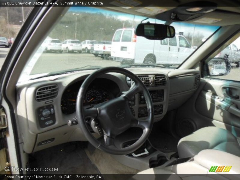 Summit White / Graphite 2001 Chevrolet Blazer LT 4x4