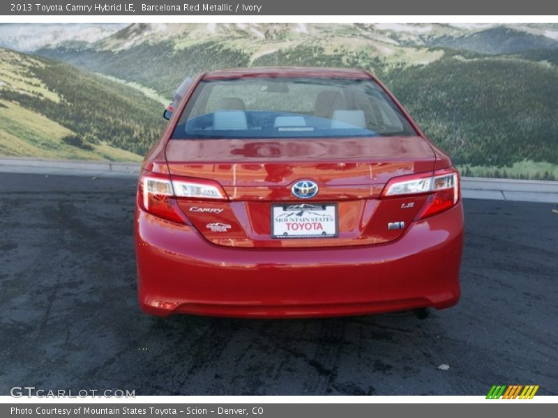 Barcelona Red Metallic / Ivory 2013 Toyota Camry Hybrid LE