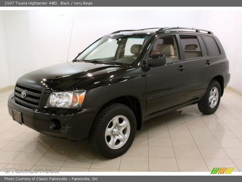Front 3/4 View of 2007 Highlander 4WD