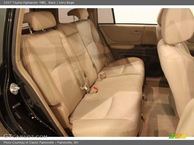 Black / Ivory Beige 2007 Toyota Highlander 4WD