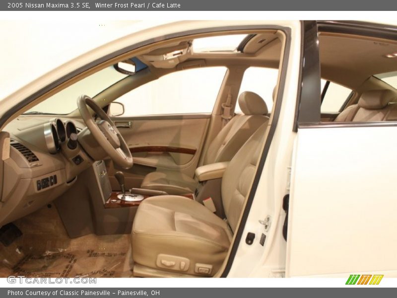 Winter Frost Pearl / Cafe Latte 2005 Nissan Maxima 3.5 SE