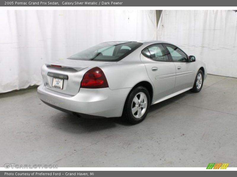 Galaxy Silver Metallic / Dark Pewter 2005 Pontiac Grand Prix Sedan