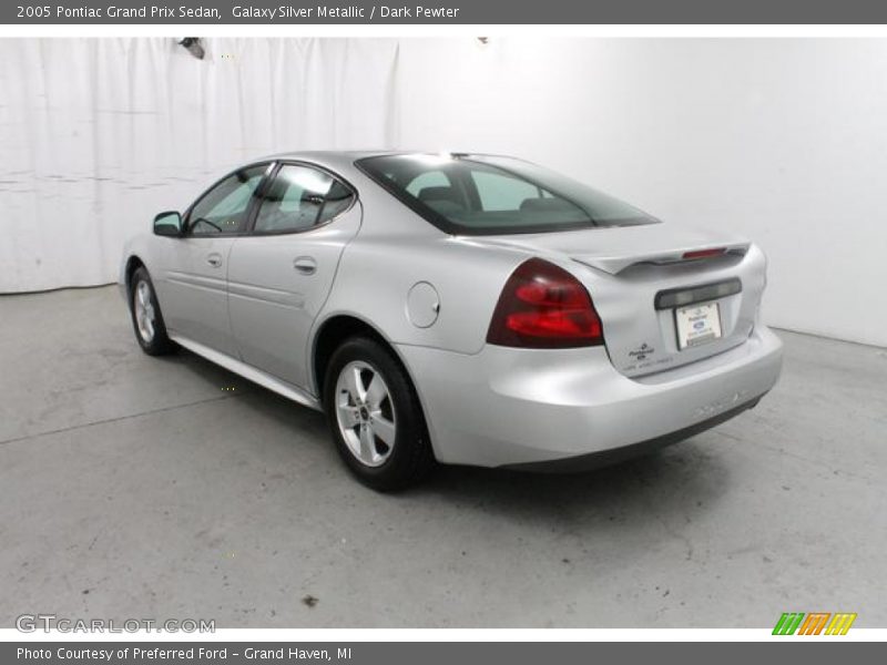 Galaxy Silver Metallic / Dark Pewter 2005 Pontiac Grand Prix Sedan