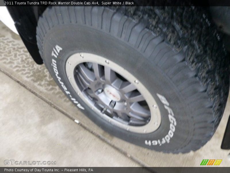 Super White / Black 2011 Toyota Tundra TRD Rock Warrior Double Cab 4x4