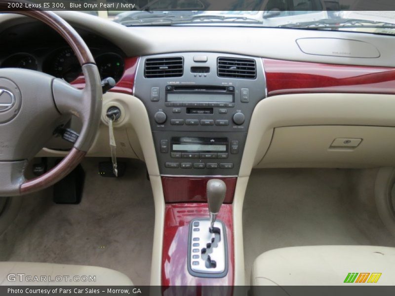 Dashboard of 2002 ES 300