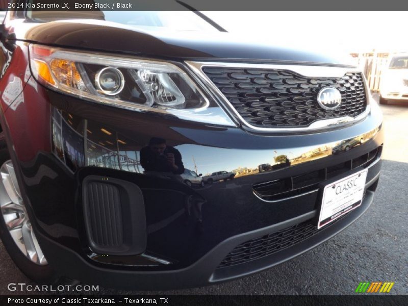 Ebony Black / Black 2014 Kia Sorento LX