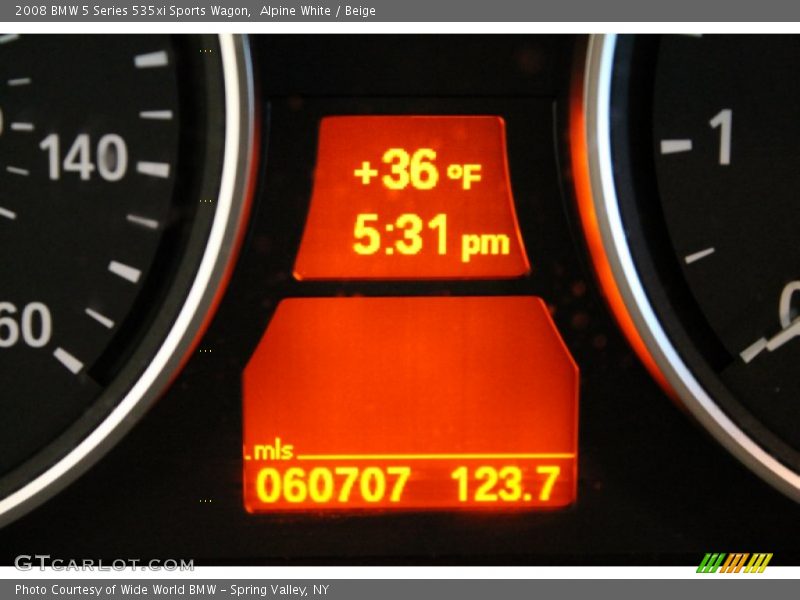 Alpine White / Beige 2008 BMW 5 Series 535xi Sports Wagon
