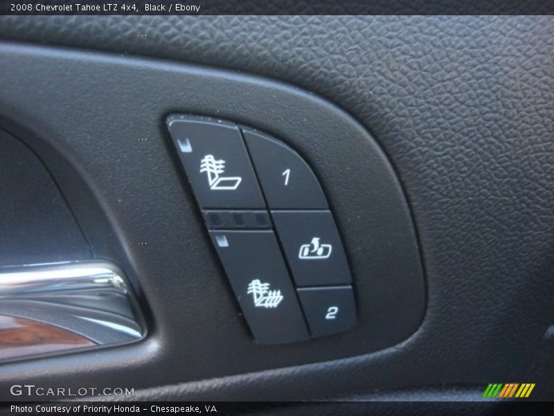 Controls of 2008 Tahoe LTZ 4x4