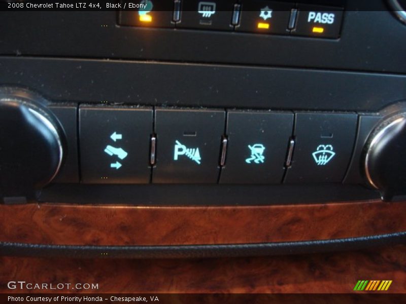 Black / Ebony 2008 Chevrolet Tahoe LTZ 4x4
