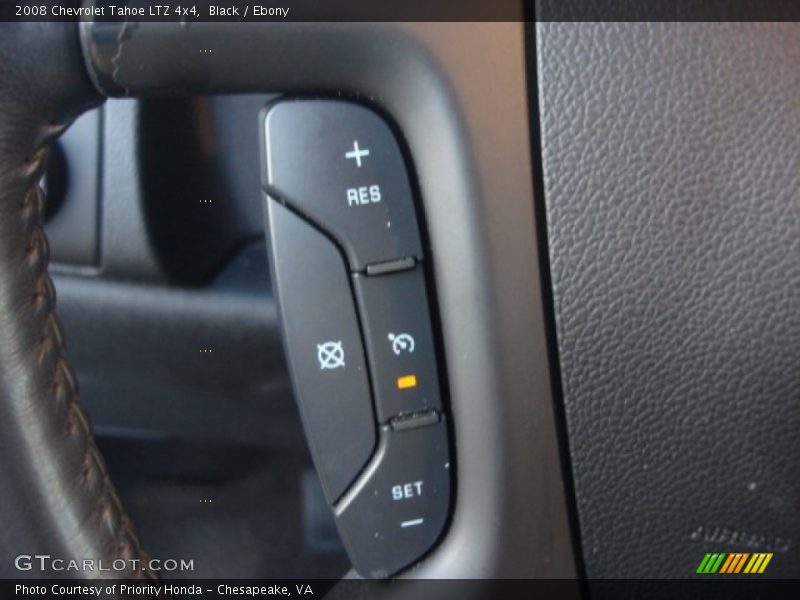 Controls of 2008 Tahoe LTZ 4x4