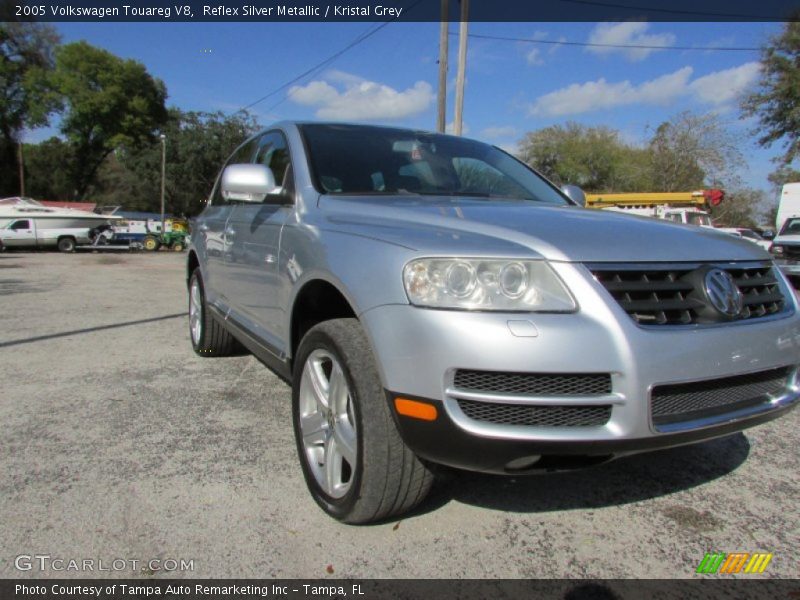 Reflex Silver Metallic / Kristal Grey 2005 Volkswagen Touareg V8