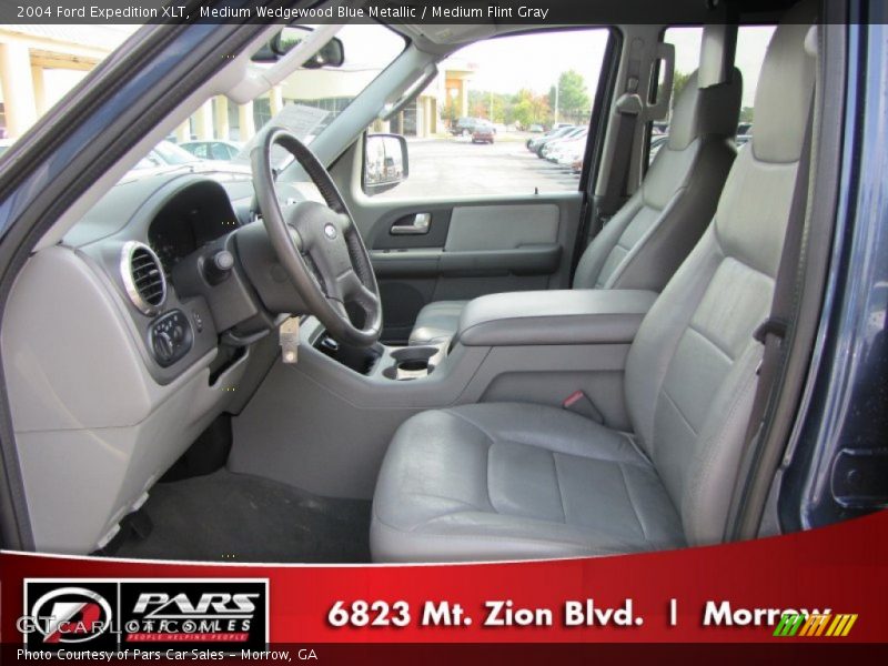 Medium Wedgewood Blue Metallic / Medium Flint Gray 2004 Ford Expedition XLT