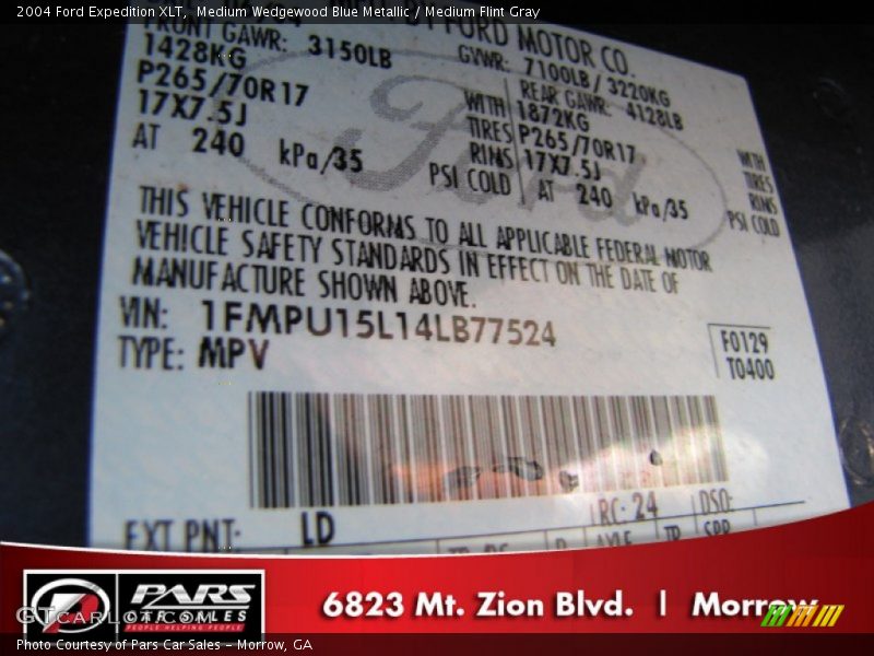 Medium Wedgewood Blue Metallic / Medium Flint Gray 2004 Ford Expedition XLT