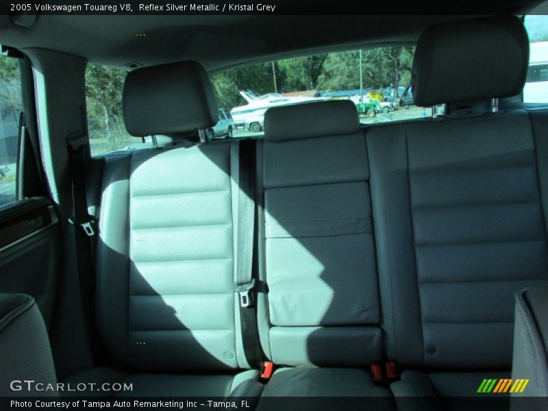 Reflex Silver Metallic / Kristal Grey 2005 Volkswagen Touareg V8