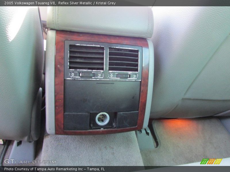 Reflex Silver Metallic / Kristal Grey 2005 Volkswagen Touareg V8