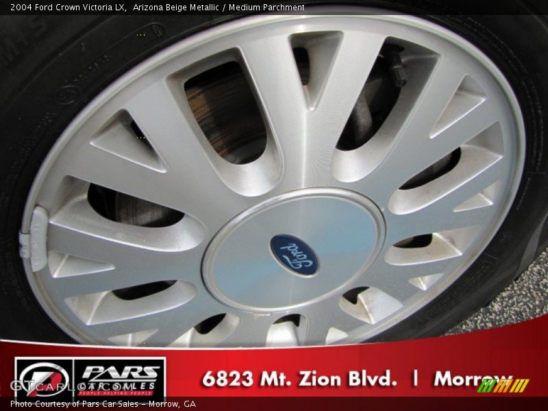 Arizona Beige Metallic / Medium Parchment 2004 Ford Crown Victoria LX