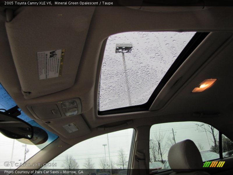 Mineral Green Opalescent / Taupe 2005 Toyota Camry XLE V6