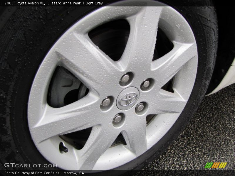 Blizzard White Pearl / Light Gray 2005 Toyota Avalon XL