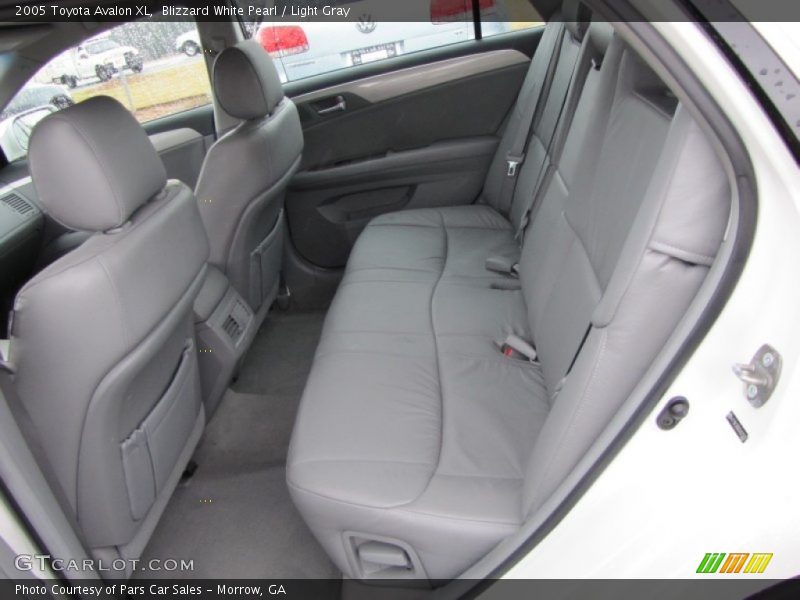 Blizzard White Pearl / Light Gray 2005 Toyota Avalon XL