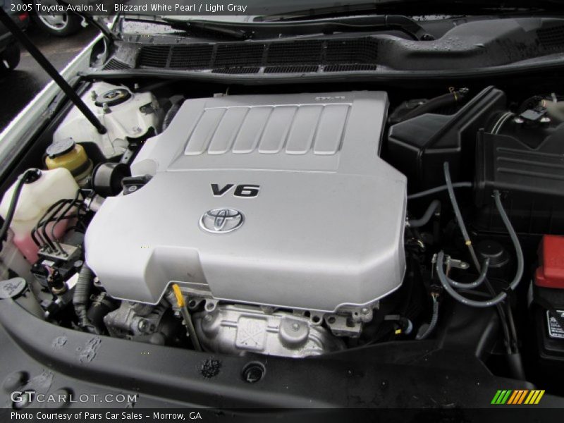 Blizzard White Pearl / Light Gray 2005 Toyota Avalon XL