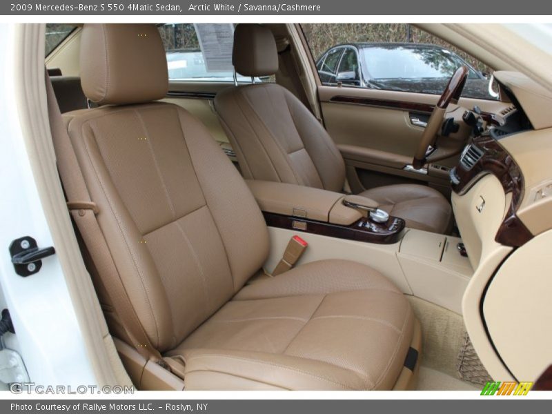 Front Seat of 2009 S 550 4Matic Sedan