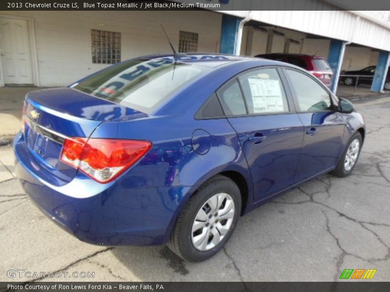 Blue Topaz Metallic / Jet Black/Medium Titanium 2013 Chevrolet Cruze LS