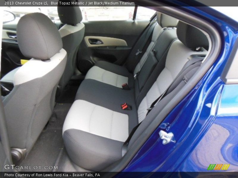 Blue Topaz Metallic / Jet Black/Medium Titanium 2013 Chevrolet Cruze LS