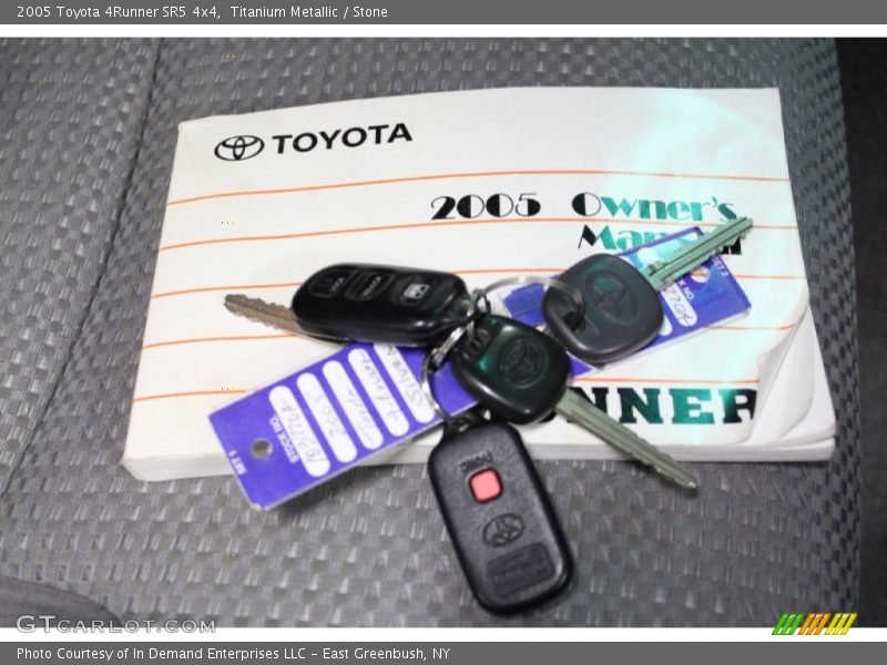 Titanium Metallic / Stone 2005 Toyota 4Runner SR5 4x4