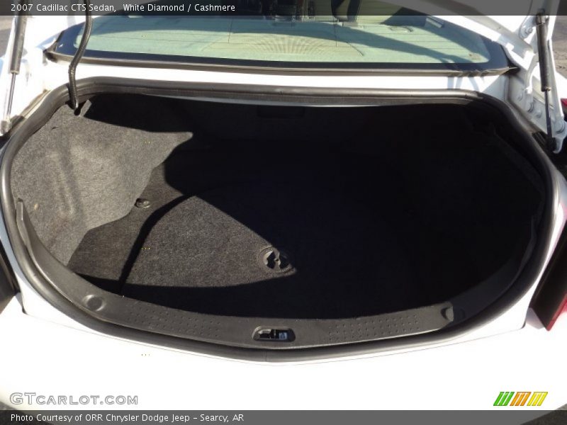 White Diamond / Cashmere 2007 Cadillac CTS Sedan