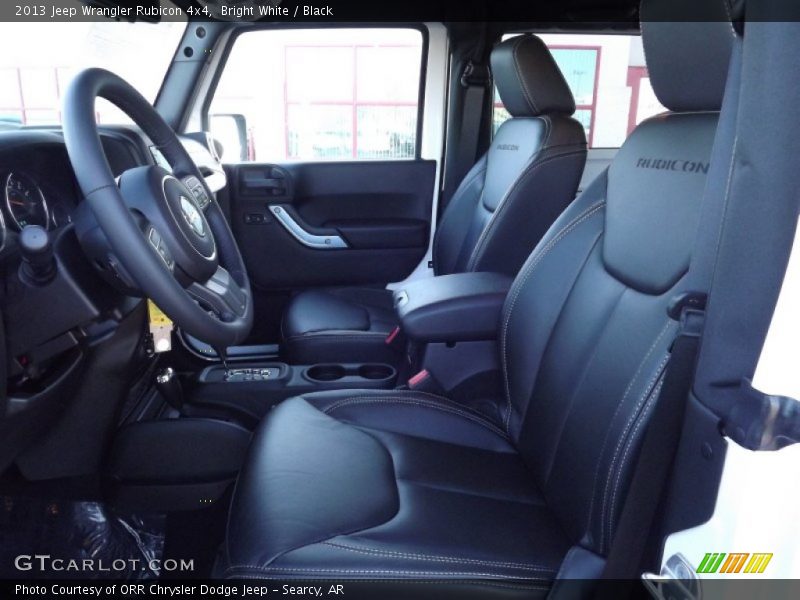 Bright White / Black 2013 Jeep Wrangler Rubicon 4x4