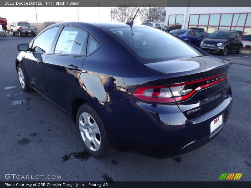 Pitch Black / Black 2013 Dodge Dart SE