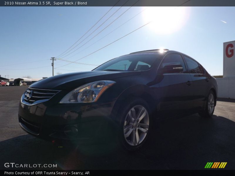 Super Black / Blond 2010 Nissan Altima 3.5 SR