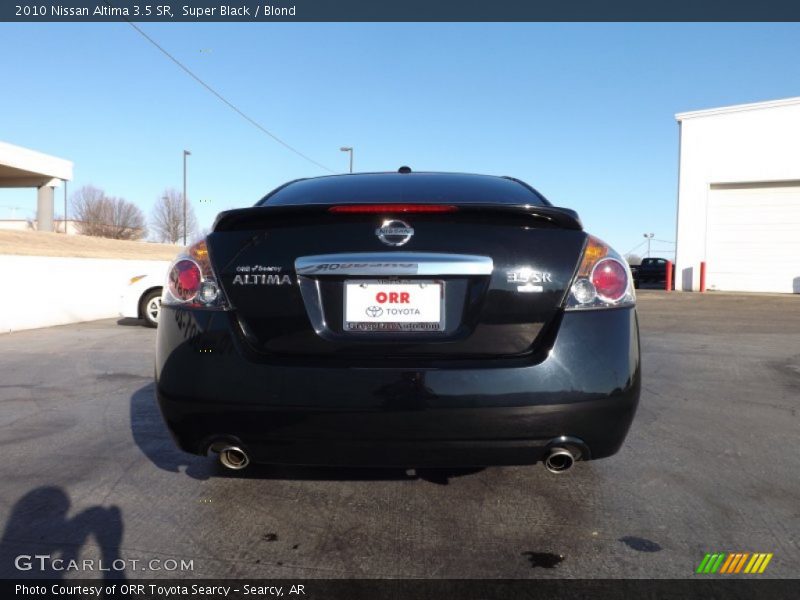 Super Black / Blond 2010 Nissan Altima 3.5 SR