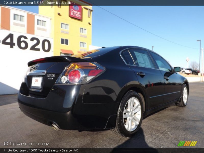 Super Black / Blond 2010 Nissan Altima 3.5 SR