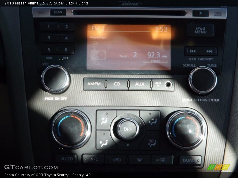 Super Black / Blond 2010 Nissan Altima 3.5 SR