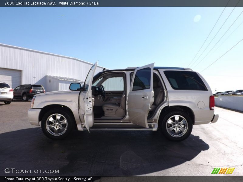 White Diamond / Shale 2006 Cadillac Escalade AWD