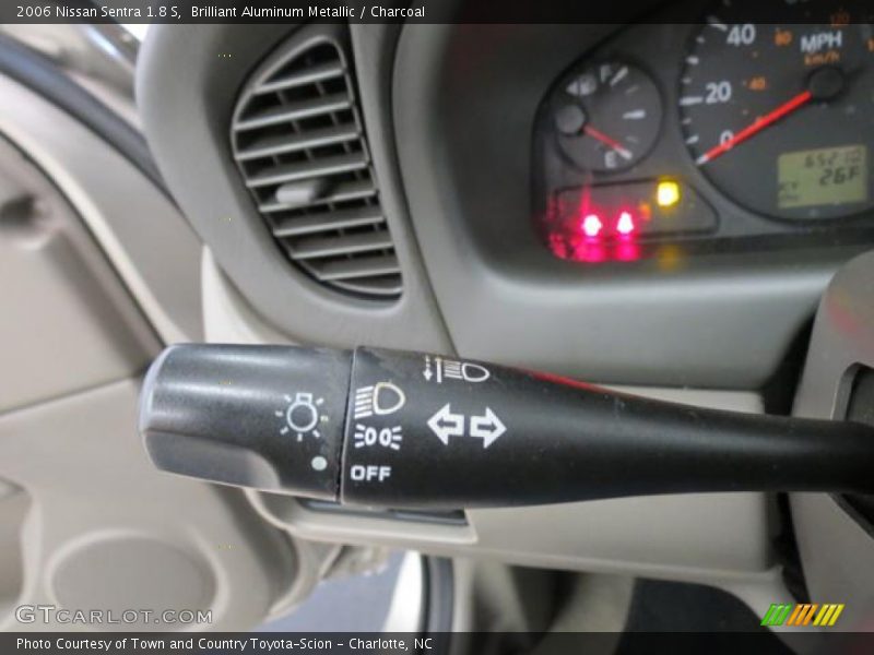 Brilliant Aluminum Metallic / Charcoal 2006 Nissan Sentra 1.8 S