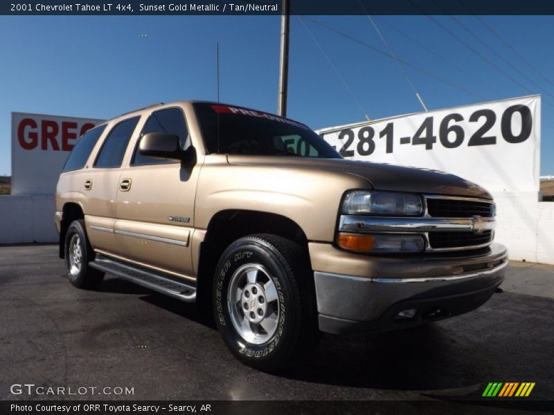 Sunset Gold Metallic / Tan/Neutral 2001 Chevrolet Tahoe LT 4x4