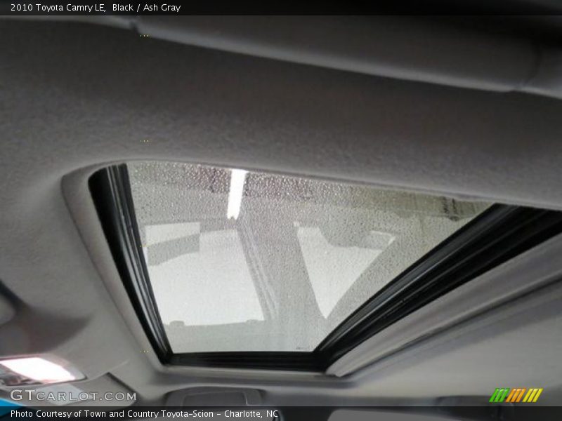 Black / Ash Gray 2010 Toyota Camry LE