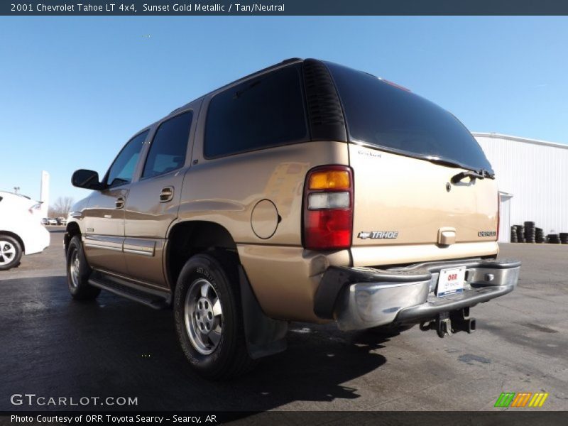 Sunset Gold Metallic / Tan/Neutral 2001 Chevrolet Tahoe LT 4x4